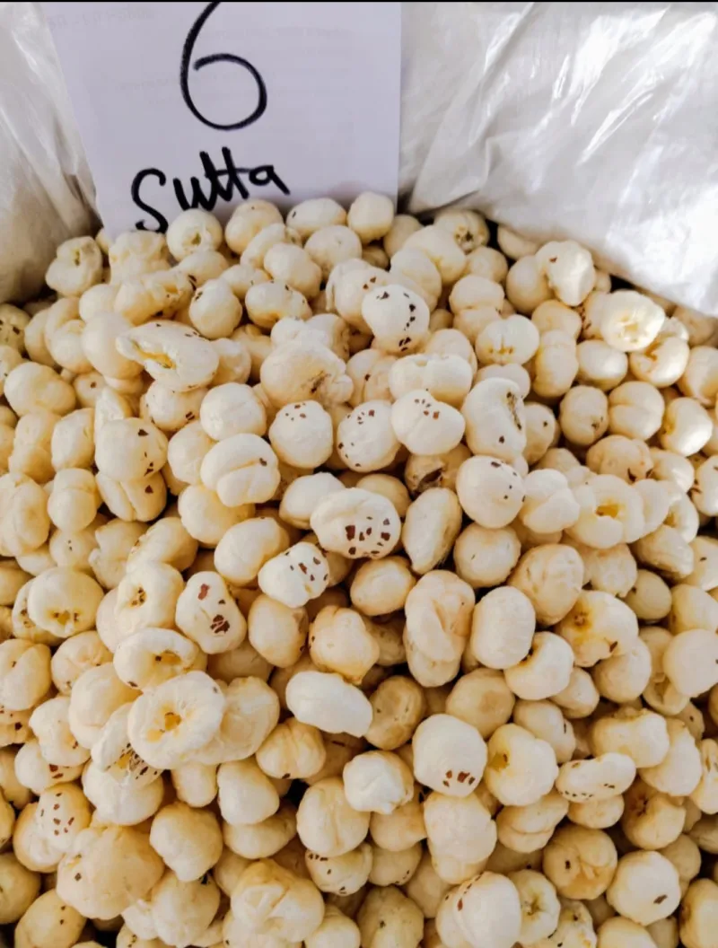 Raw Makhana (Foxnut) - Raw Makhana 5,6,7 Sutta